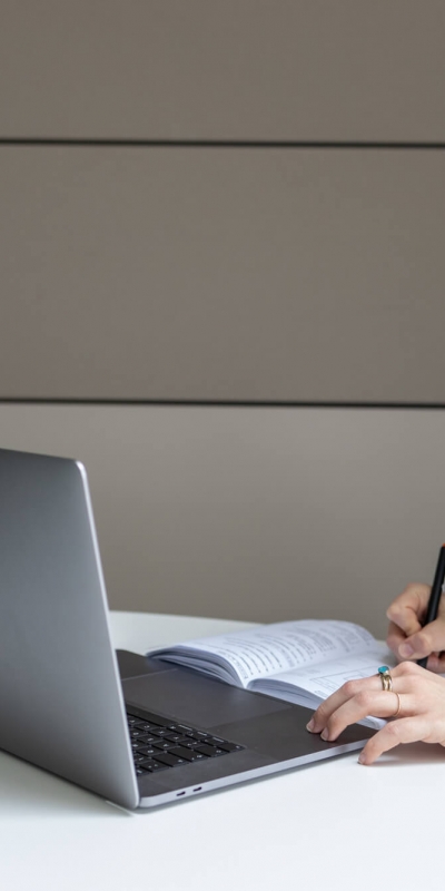 Senior UI Designer 1 Senior UI Designer 1